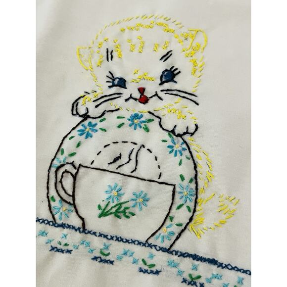 Hand Embroidered Dish Towel Napkins Set 4 Kitten Cats Grandma Chic Cottagecore - Picture 4 of 11